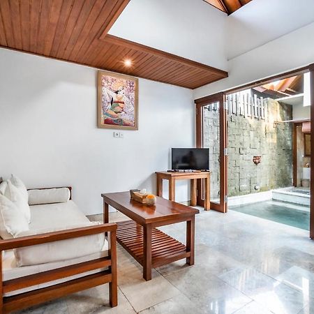 Gigimas Private Villa ウブド エクステリア 写真
